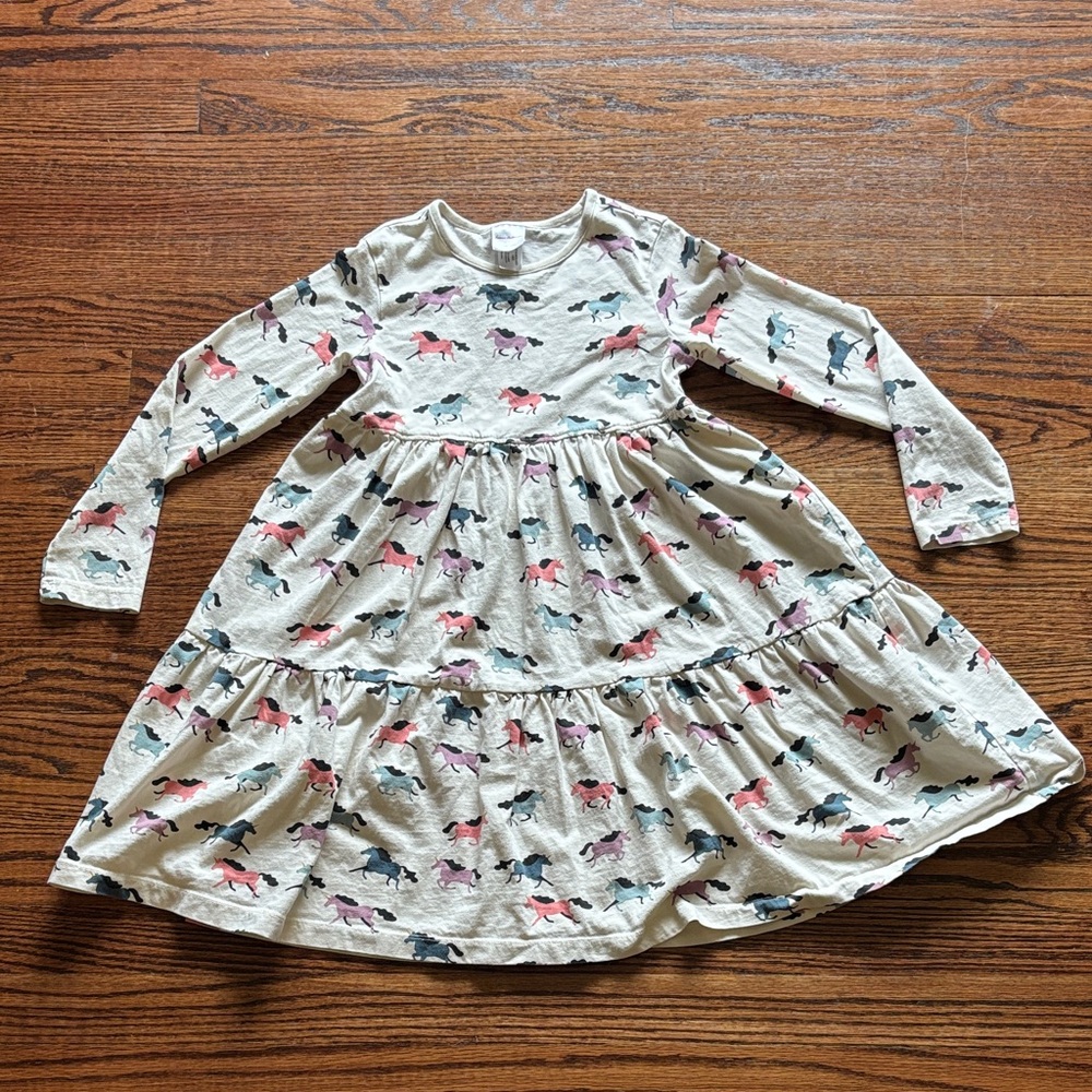 Hanna Andersson Tiered Knit Dress, Galloping Unicorns On Ecru, Size 8 (130 cm)
